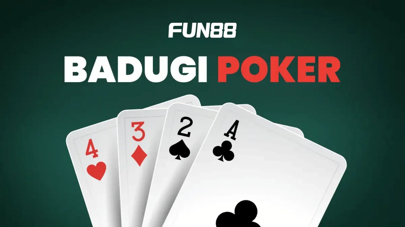 Mỗi người chơi nhận 4 lá bài trong Badugi