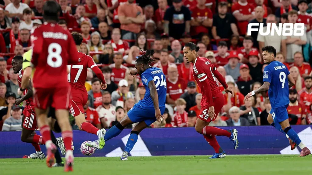 Khách hàng nên phân tích lối chơi đội bóng